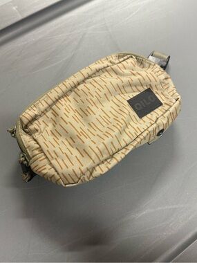 QILO “Prison Wallet” Fanny Pack